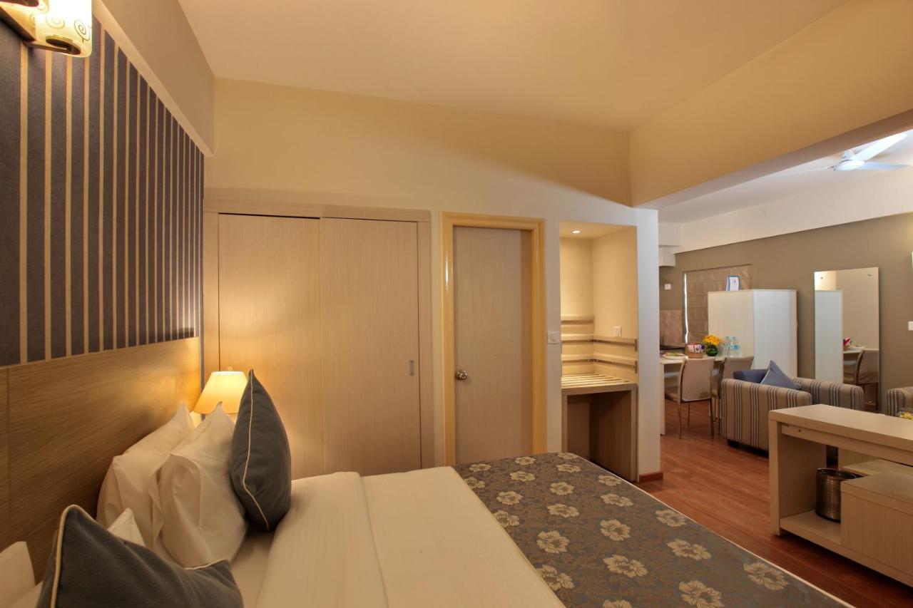 Starlit Bangalore Hotel 3*